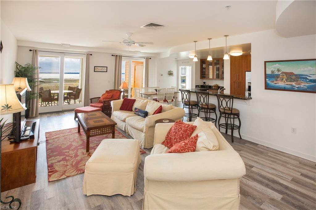 3738 Sandpiper Rd - Photo 1