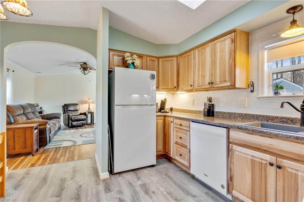 3311 Rich Ln - Photo 1