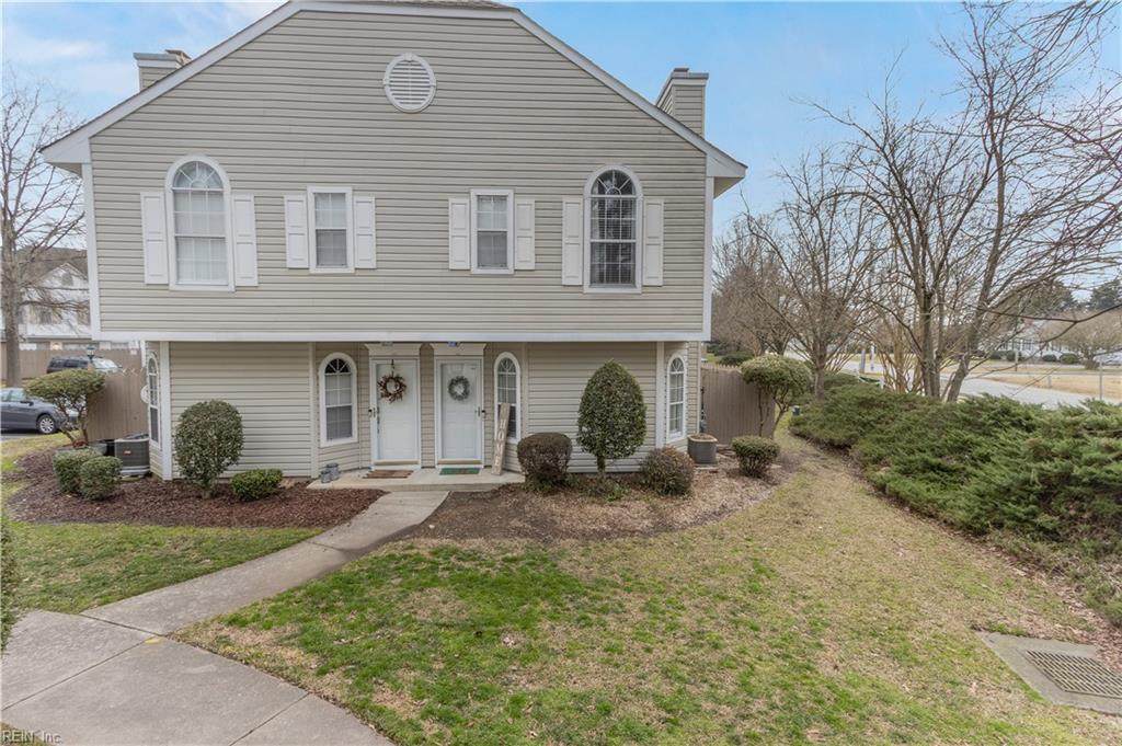 1704 Pattington Cir - Photo 1