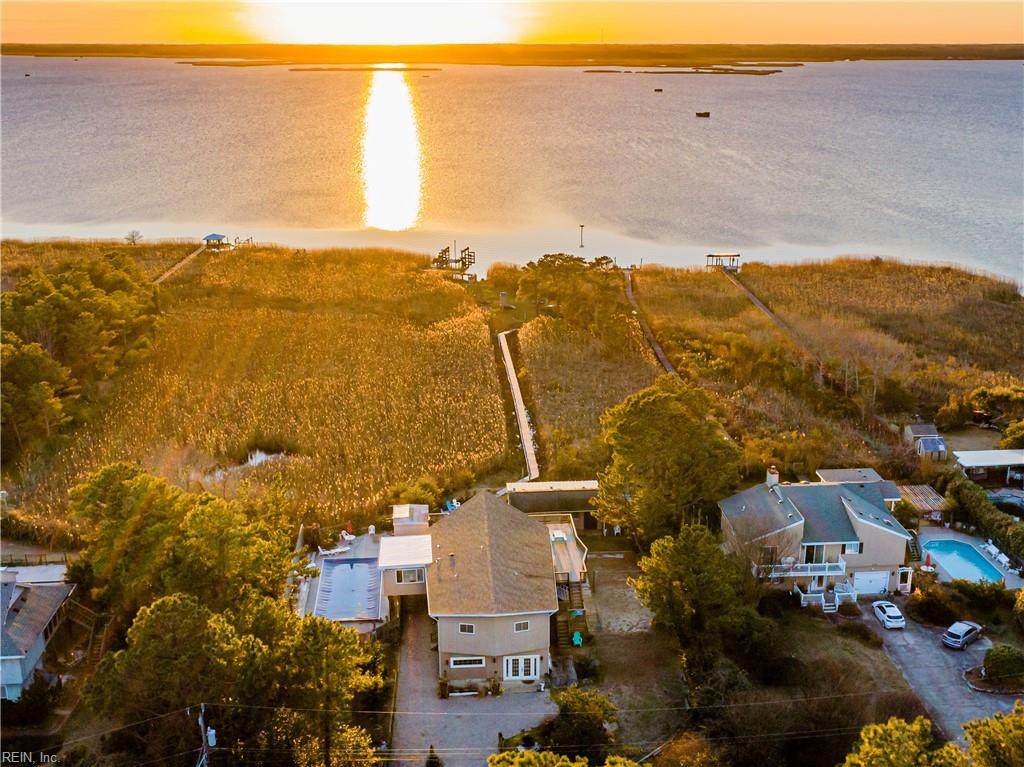 325 Sea Scape Rd - Photo 1