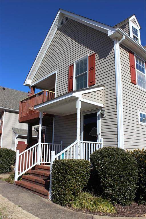 1018 Willow Green Ct - Photo 1