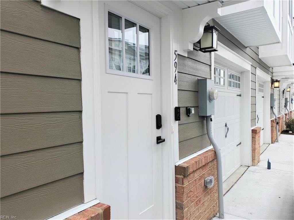 594 Westport St - Photo 1