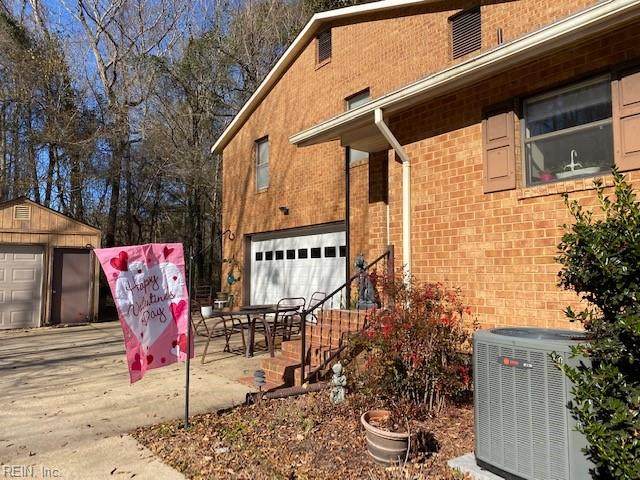 321 Snowberry Ln - Photo 1