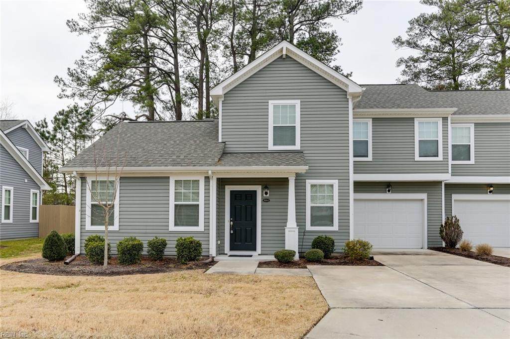 935 Vineyard Pl - Photo 1