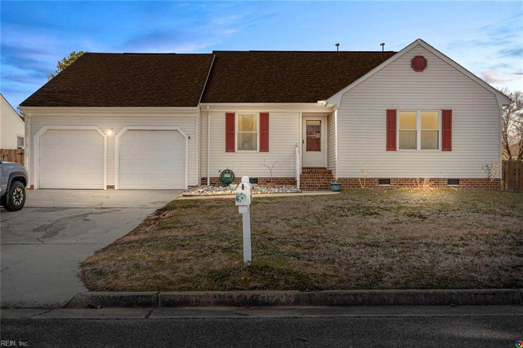 3233 White Cedar Dr - Photo 1