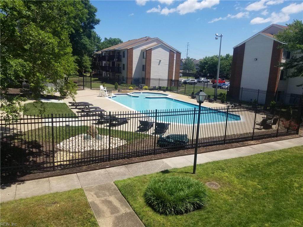 21 Davenport Ct - Photo 1