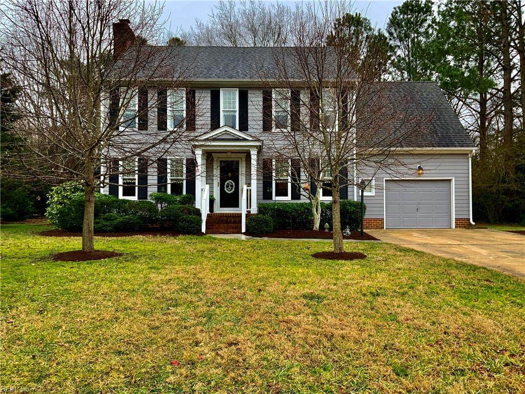 202 Winterberry Ln - Photo 1