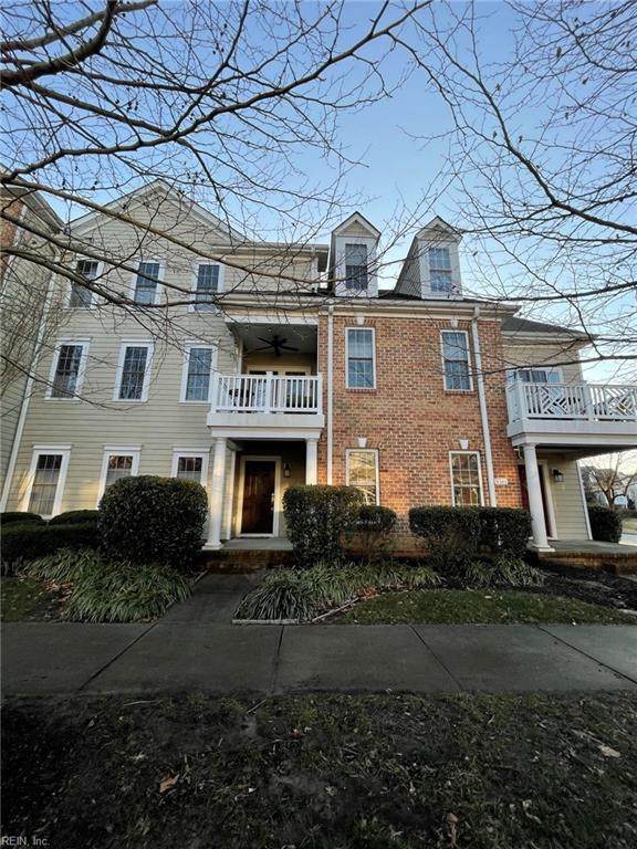 5359 Discovery Park Blvd - Photo 1
