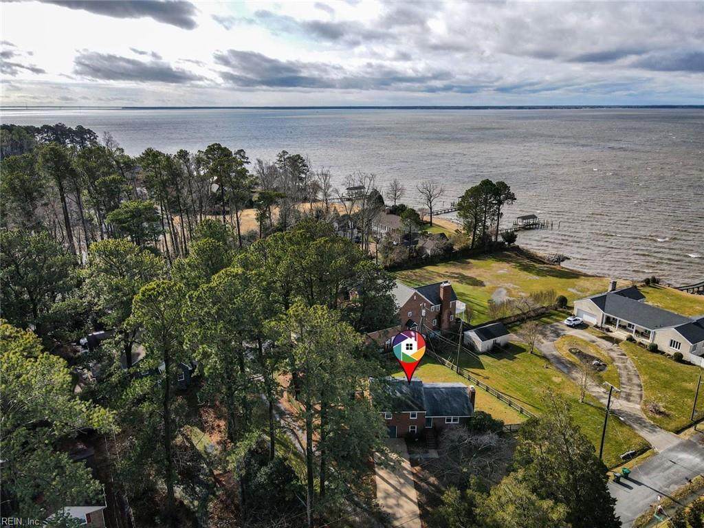 601 Blount Point Rd - Photo 1