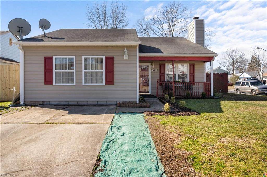 1753 Aquamarine Dr - Photo 1