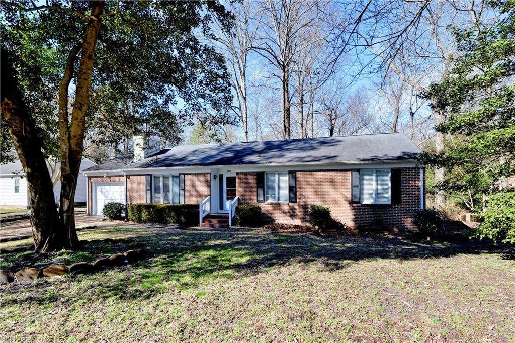 208 Nina Ln - Photo 1