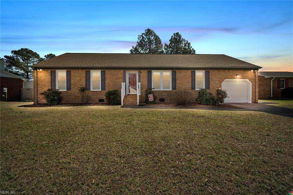 909 Lela Ln - Photo 1