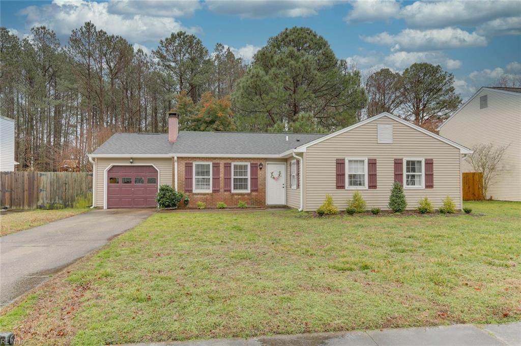 109 Benson Dr - Photo 1