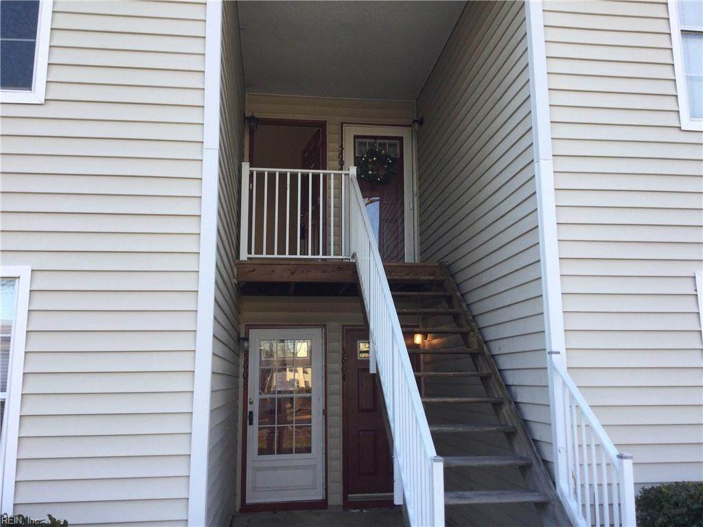 5610 Summit Arch - Photo 1