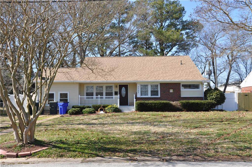 7705 Wildwood Dr - Photo 1