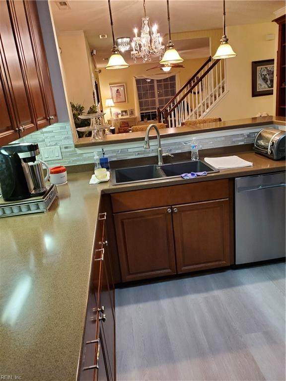 972 Lambourne Ln - Photo 1