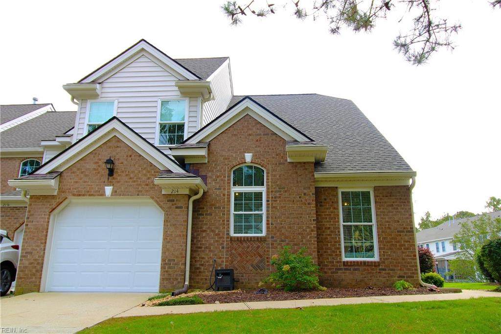 214 Bluff Ter - Photo 1