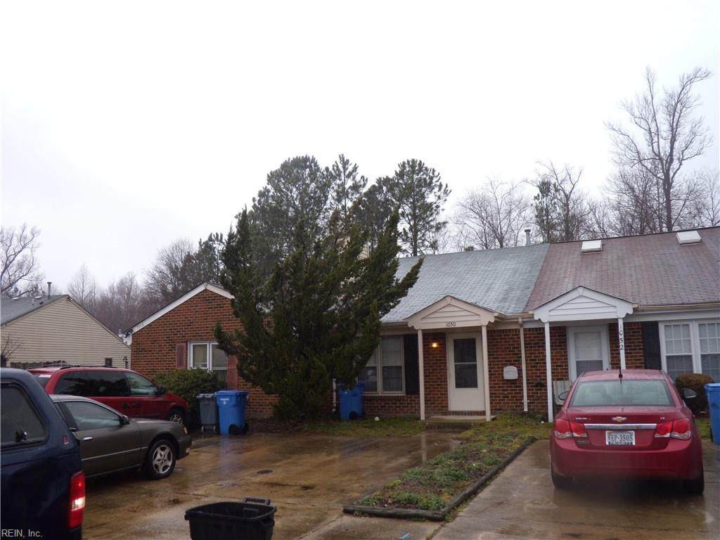 1050 Wickford Ct - Photo 1