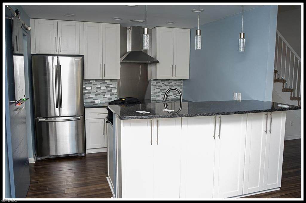 701 Brisa Ct - Photo 1