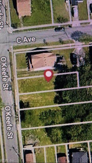 1720 Okeefe St - Photo 1
