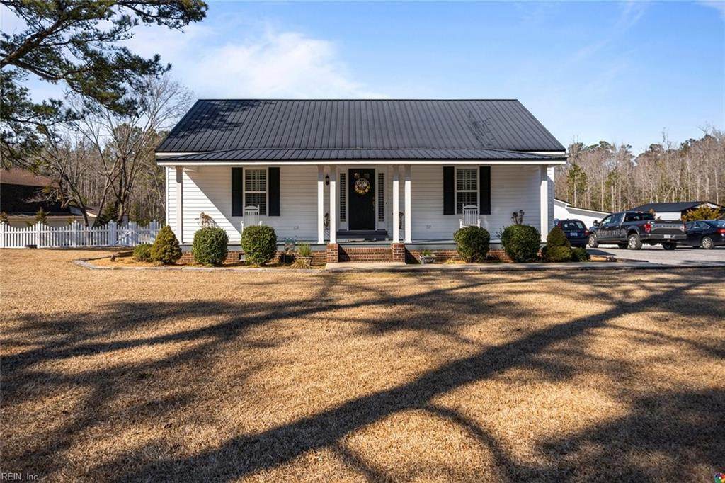 1329 Nc Hwy 137 - Photo 1