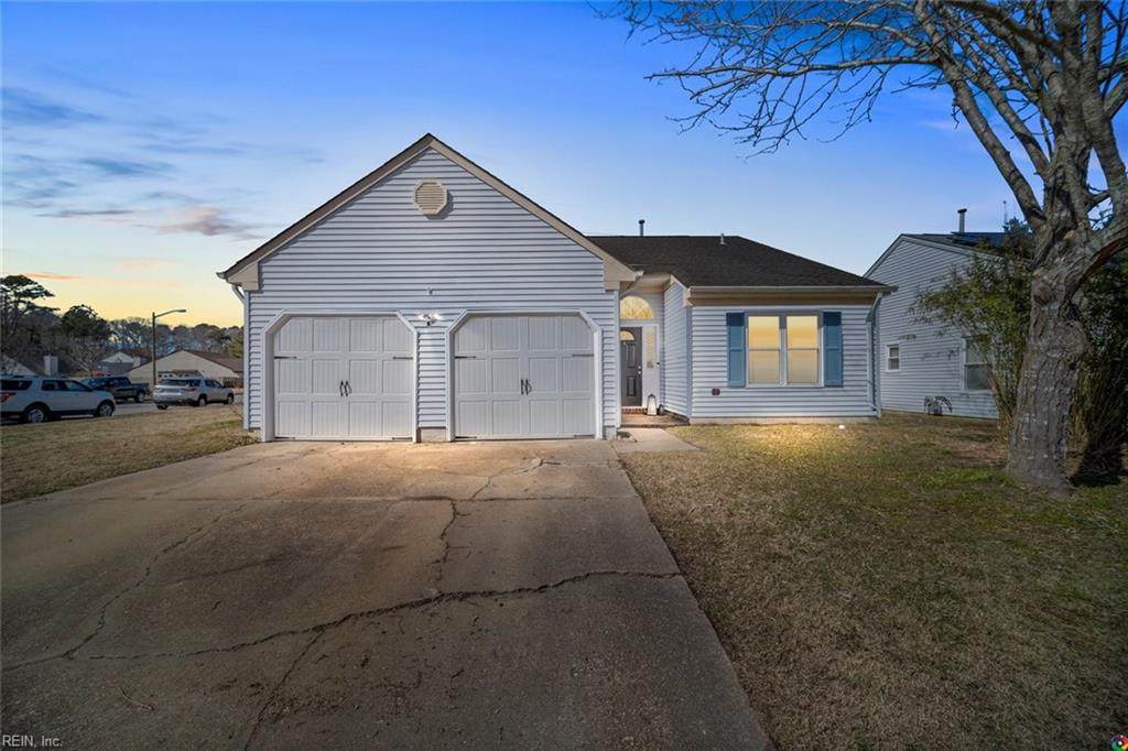 1864 Wandsworth Dr - Photo 1