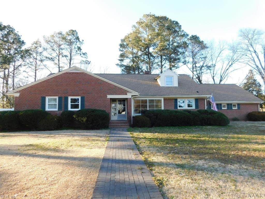 110 Maple St - Photo 1