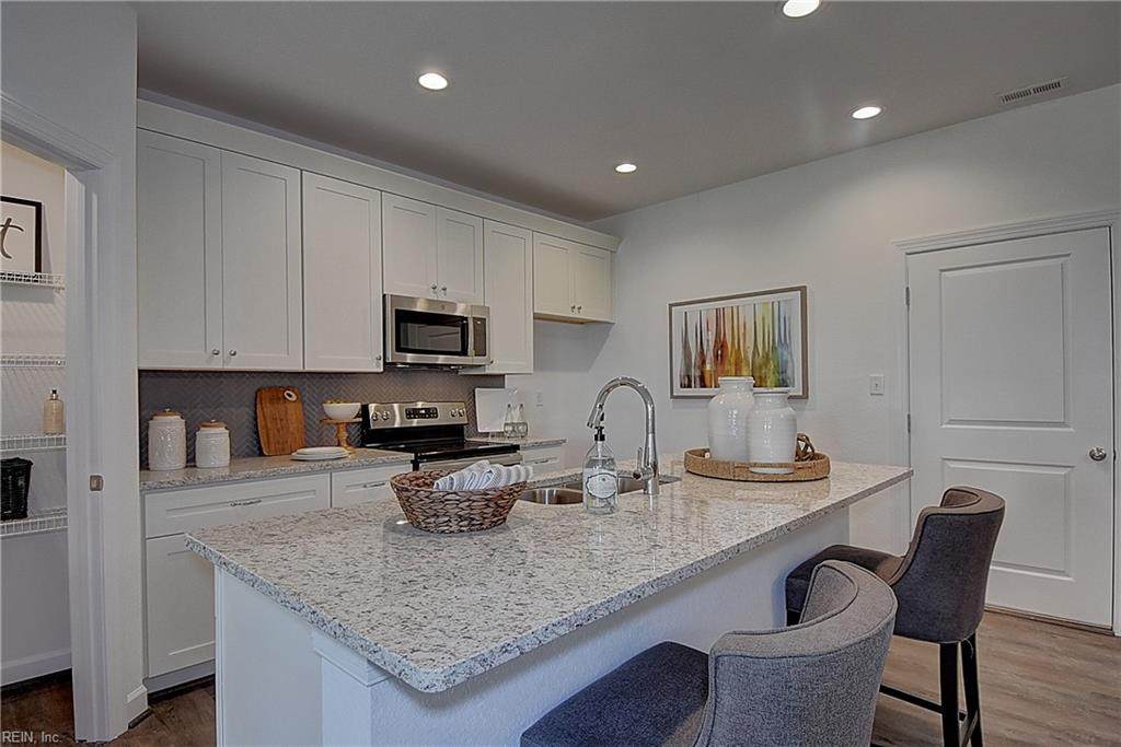 2417 Fieldsway Dr - Photo 1