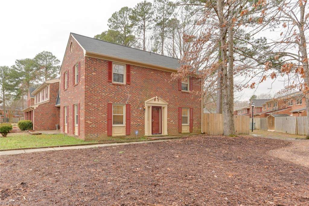 370 Advocate Ct - Photo 1