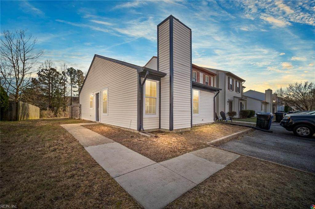 1600 Jameson Dr - Photo 1