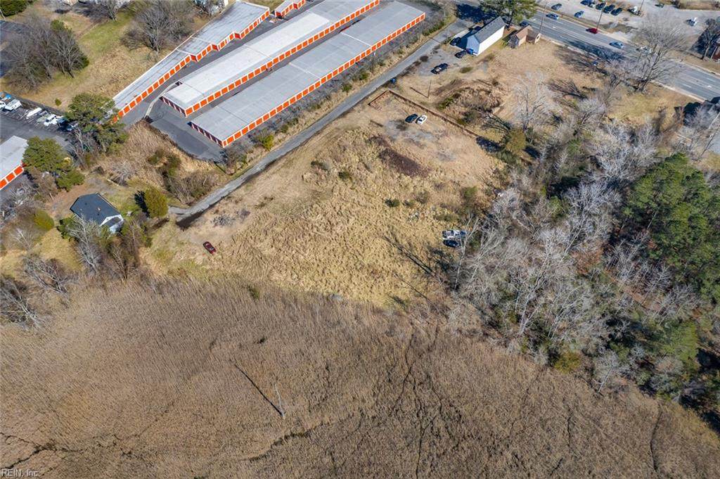 109 Bobby Ln - Photo 1
