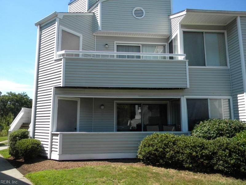 448 Babbling Brook Dr - Photo 1