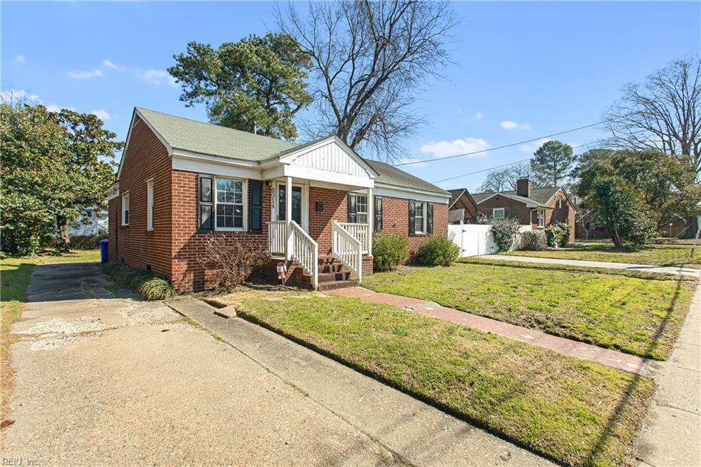 6014 Hampton Blvd - Photo 1