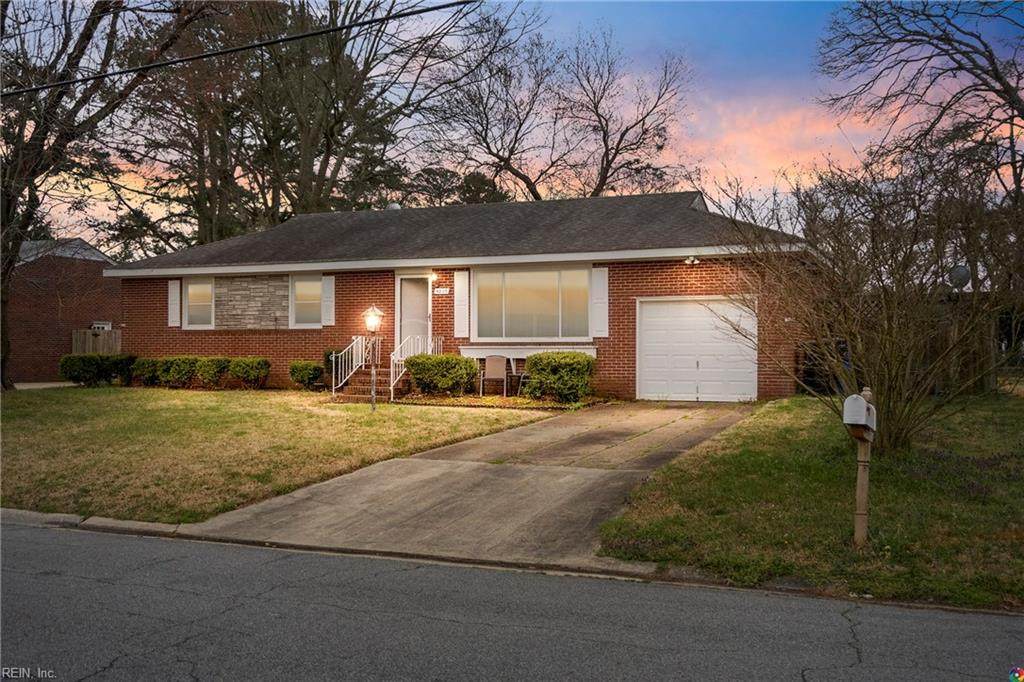 4809 Milan Dr - Photo 1
