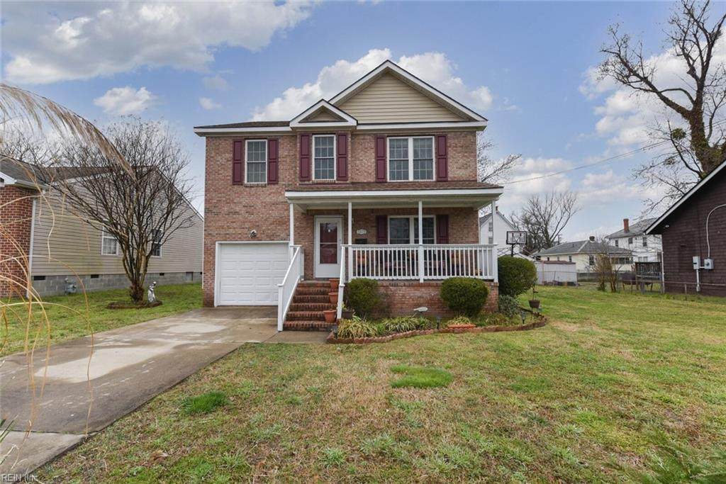 1219 22nd St - Photo 1
