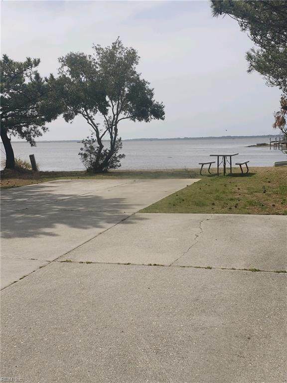 3665 Sandpiper Rd - Photo 1