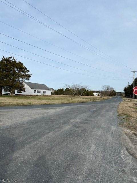 7 Burleigh Ln - Photo 1