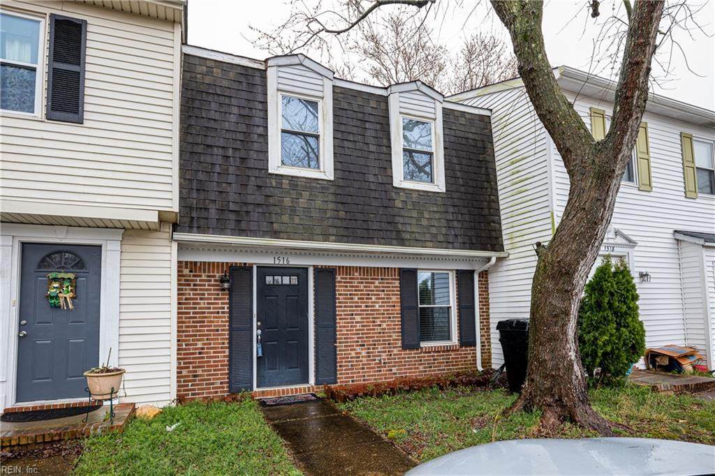 1516 Fairfax Dr - Photo 1