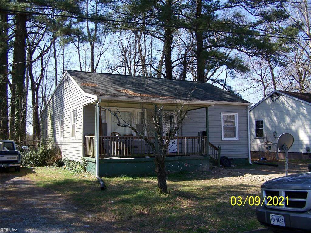 604 Laurel St - Photo 1