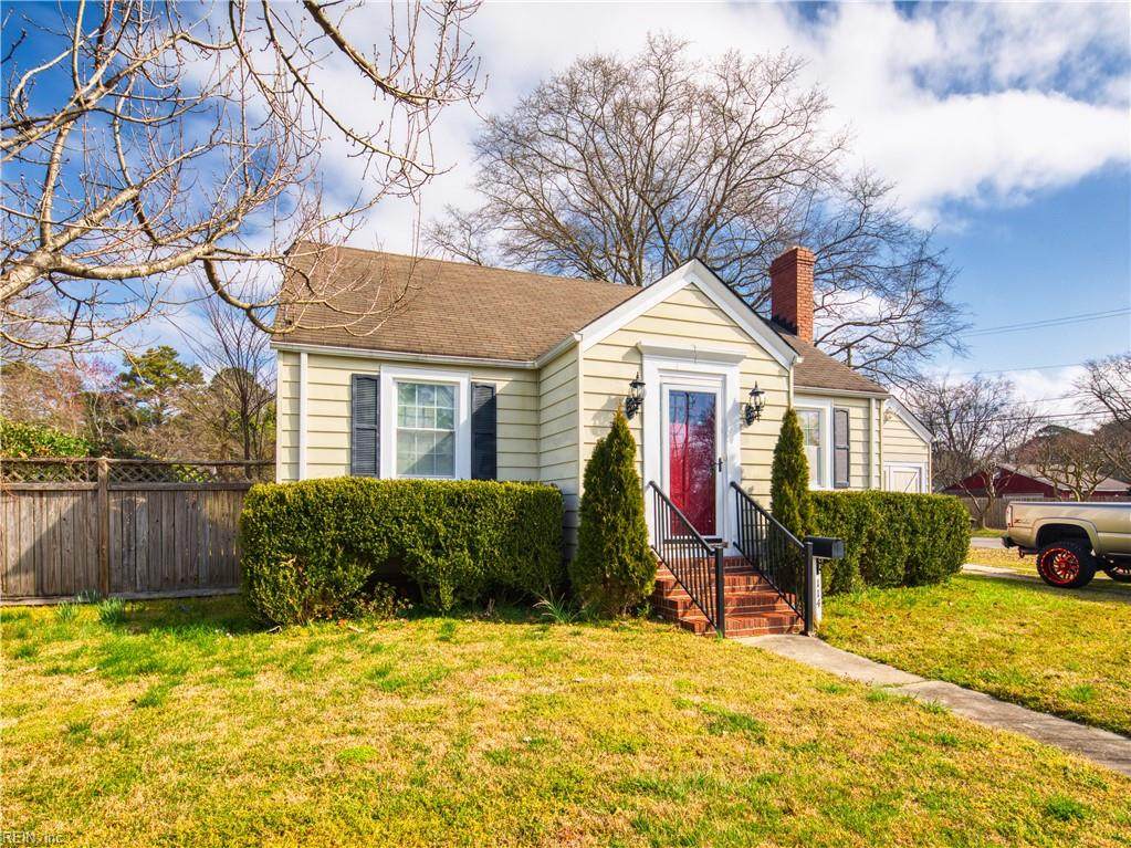 114 Wyoming Ave - Photo 1