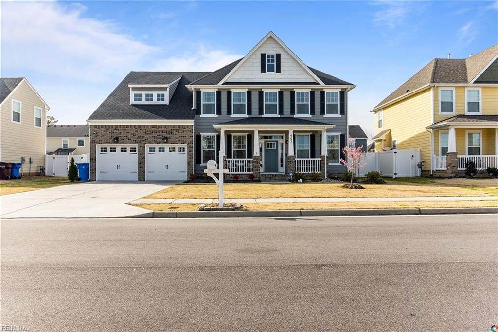 905 Skipperlin Way - Photo 1