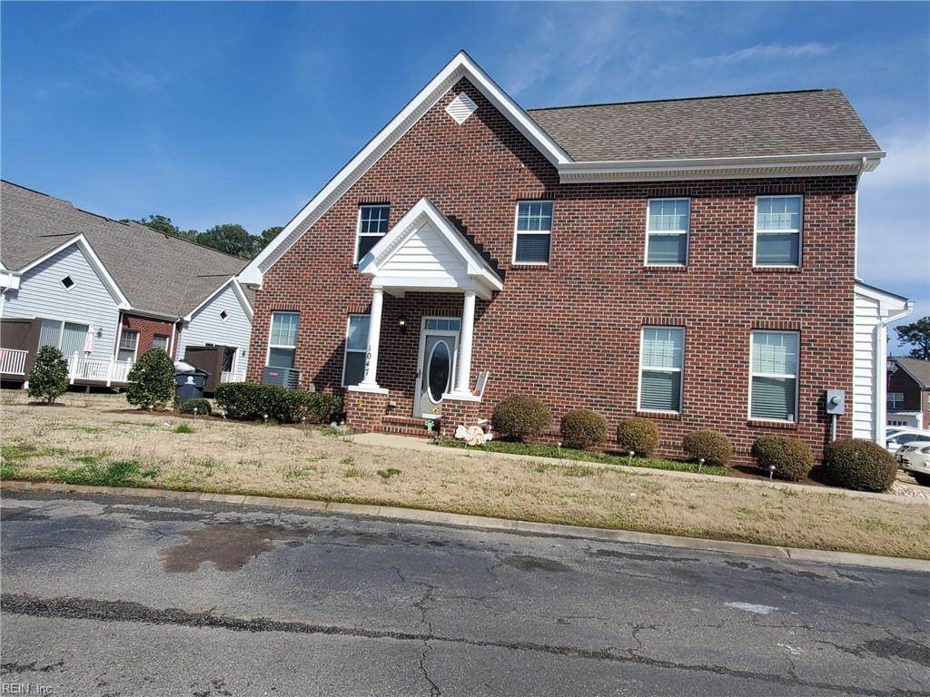 1047 Christiana Cir - Photo 1