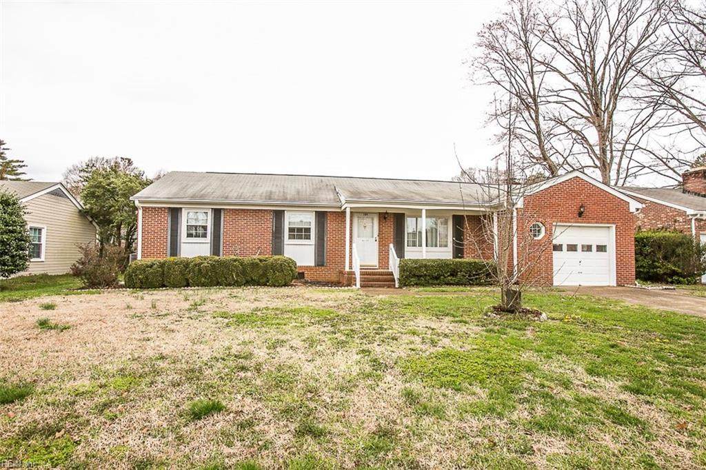 104 Caldroney Dr - Photo 1