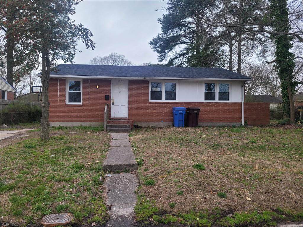 1302 Cleona Dr - Photo 1