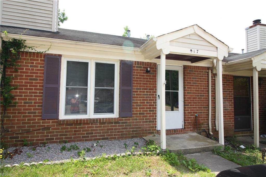 917 Wickford Dr - Photo 1