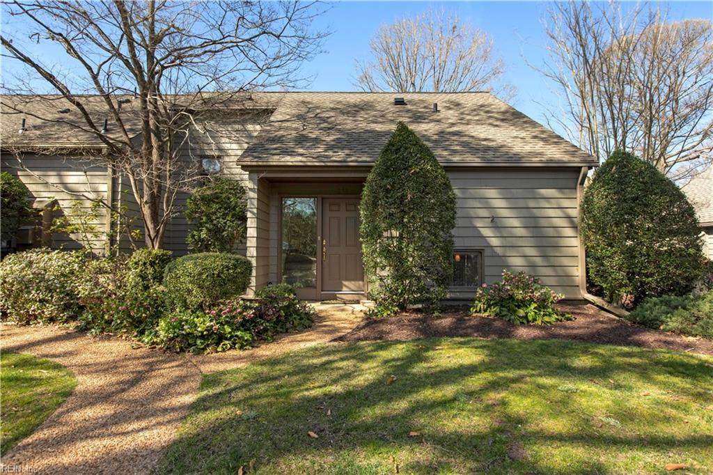 238 Archers Mead - Photo 1