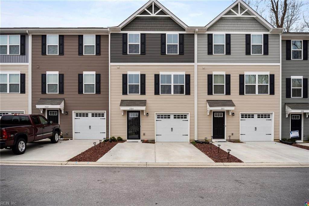 1104 Lakeview Cv - Photo 1