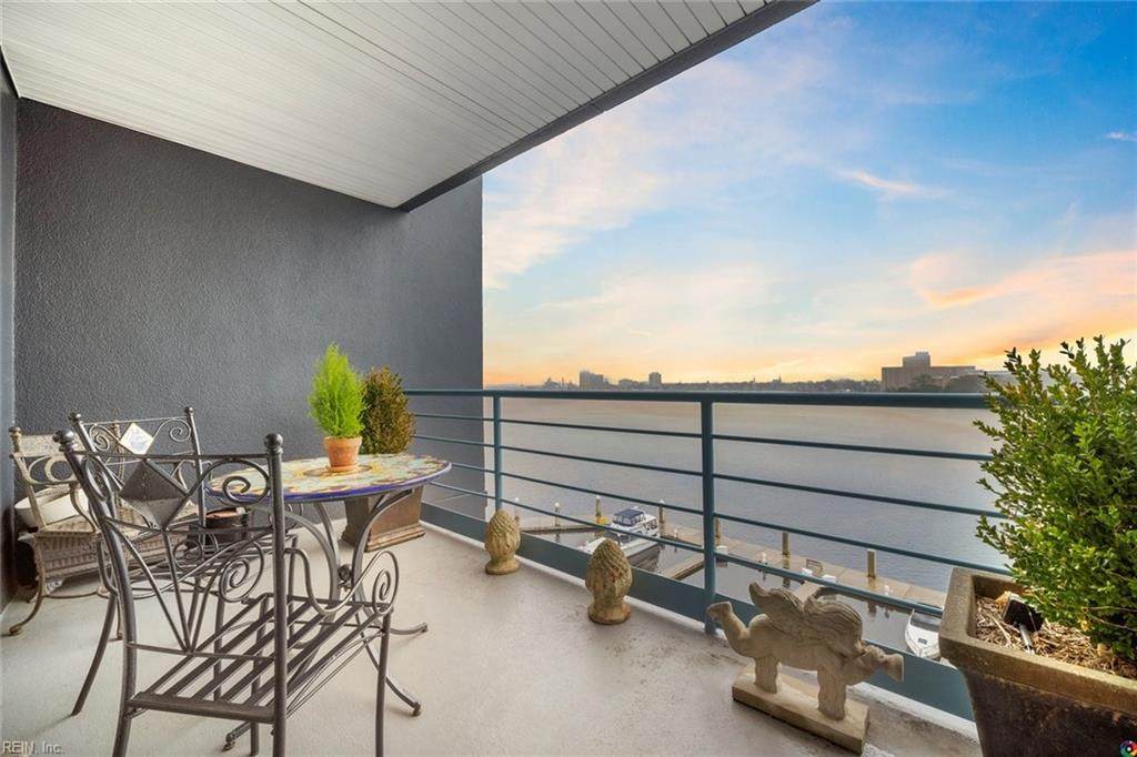 40 Rader St - Photo 1