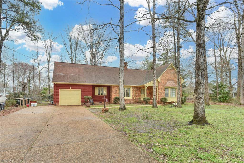 104 Laurel Path Rd - Photo 1