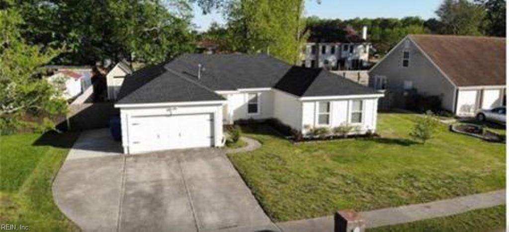 2437 Esplanade Dr - Photo 1